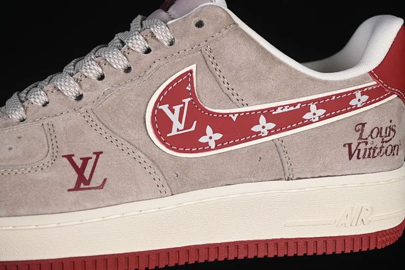 All categories Nk Air Force 1 Air Force series Nk Air Force 1 Low Air Force low-top Nike Air Force 1'07 Low gray red suede Air Force 1 low-top casual sneakers KL1688-002
